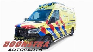 Vaurioauto  passenger cars Mercedes Sprinter Sprinter 3,5t (907.6/910.6), Van, 2018 319 CDI 3.0 V6 24V RWD 2020/6