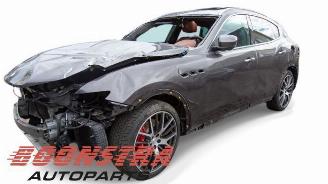 demontáž osobní automobily Maserati Levante Levante, SUV, 2016 3.0 S Biturbo V6 24V 2017/1