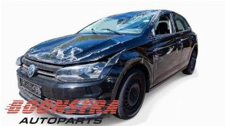 Vrakbiler auto Volkswagen Polo Polo VI (AW1), Hatchback 5-drs, 2017 1.0 TSI 12V 2018