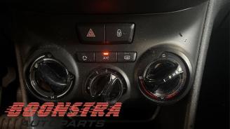 Peugeot 208 208 I (CA/CC/CK/CL), Hatchback, 2012 / 2019 1.0 Vti 12V PureTech picture 10