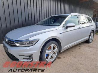 Coche siniestrado Volkswagen Passat Passat Variant (3G5), Combi, 2014 / 2024 1.4 GTE 16V 2018/5