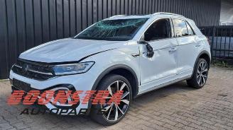 Schadeauto Volkswagen T-Roc T-Roc I, SUV, 2017 1.5 TSI 16V 2023/7