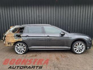 Volkswagen Passat Passat Variant (3G5), Combi, 2014 / 2024 1.5 TSI 16V picture 3