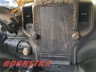 Dodge Ram 1500 Crew Cab (DS), Pick-up, 2010 / 2018 5.7 Hemi V8 4x4 picture 14