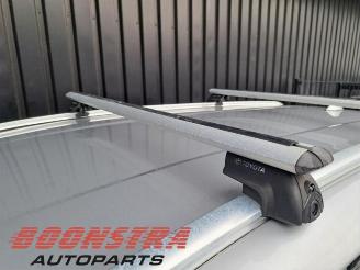 Toyota Auris Touring Sports Auris Touring Sports (E18), Combi, 2013 / 2018 1.8 16V Hybrid picture 20