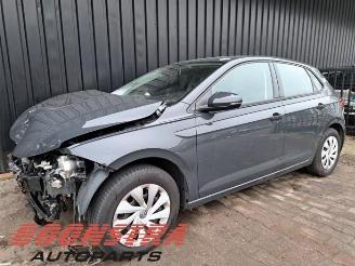 Coche siniestrado Volkswagen Polo Polo VI (AW1), Hatchback 5-drs, 2017 1.0 TSI 12V 2018/11