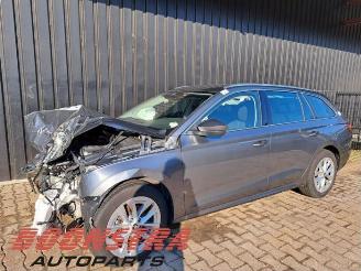 demontáž osobní automobily Skoda Octavia Octavia Combi (NXAC), Combi 5-drs, 2019 1.0 TSI e-TEC 12V 2024/6