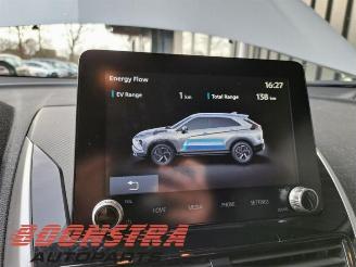 Mitsubishi Eclipse Cross Eclipse Cross (GK/GL), SUV, 2017 2.4 16V PHEV 4x4 picture 17