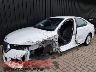 Salvage car Skoda Octavia Octavia (NXAA), Liftback, 2020 1.5 TSI e-TEC 16V 2024/1