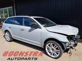 Skoda Octavia Octavia Combi (5EAC), Combi 5-drs, 2012 / 2020 2.0 TSI RS 230 16V picture 2