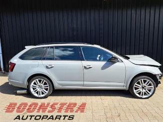 Skoda Octavia Octavia Combi (5EAC), Combi 5-drs, 2012 / 2020 2.0 TSI RS 230 16V picture 3