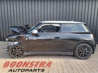 Mini Mini Mini Electric (J01), Hatchback 3-drs, 2023 Cooper E 40.7 kWh picture 5