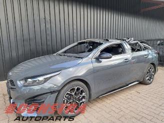 Purkuautot passenger cars Kia Pro cee d Proceed (CD), Combi 5-drs, 2018 1.0i T-GDi 12V 2022/6