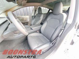 Tesla Model 3 Model 3, Sedan, 2017 RWD 60 kWh picture 8