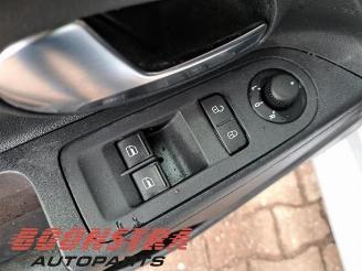 Volkswagen Up! Up! (121), Hatchback, 2011 1.0 12V 60 picture 15