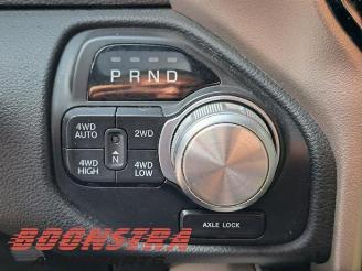 Dodge Ram 1500 Crew Cab, Quad Cab (DT), Pick-up, 2018 5.7 Hemi V8 4x4 picture 16