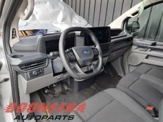 Ford Transit Transit Custom, Van, 2023 E-Transit 65/71 kWh picture 7