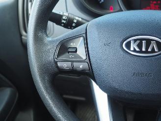 Kia Rio 1.2 plus pack picture 12