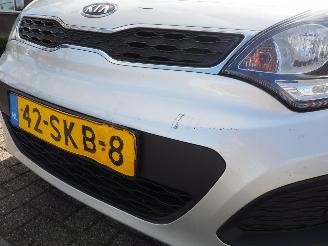 Kia Rio 1.2 plus pack picture 9