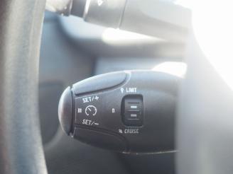 Peugeot 208 1.2 Vti Blue Lease Executive picture 15