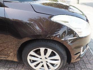 Suzuki Swift 1.2 bandit eass picture 9