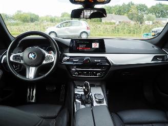 BMW 5-serie 530e M-Pakket High executive picture 12