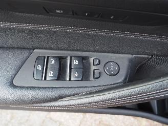 BMW 5-serie 530e M-Pakket High executive picture 27