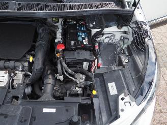Peugeot 3008 1.2 PureTech GT Line picture 11