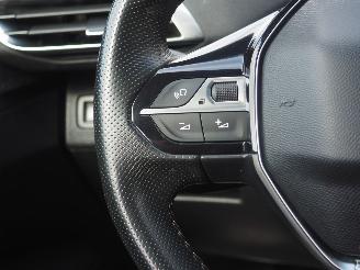 Peugeot 3008 1.2 PureTech GT Line picture 16