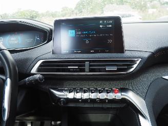 Peugeot 3008 1.2 PureTech GT Line picture 19