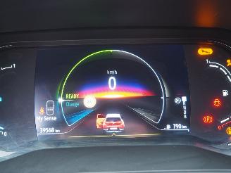 Renault Captur 1.6 Hybr 145 techno picture 35