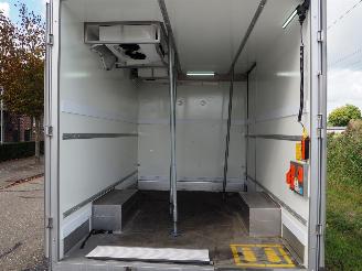 Renault Master 2.3 DCI Koelwagen Laadklep picture 9