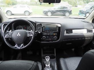 Mitsubishi Outlander 2.0 PHEV Limited Edition X-Line picture 14