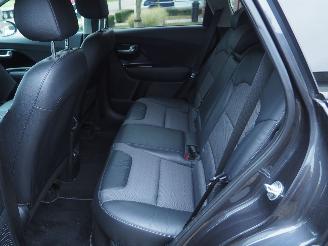 Kia Niro 1.6 firs edition hybrid picture 24