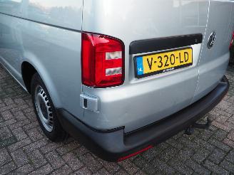 Volkswagen Transporter 2.0 TDI L1H1 picture 19