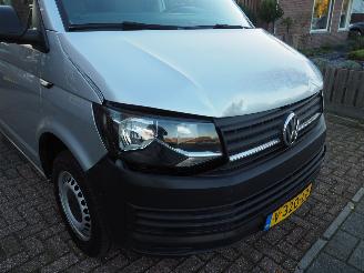 Volkswagen Transporter 2.0 TDI L1H1 picture 11