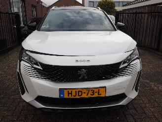 Peugeot 3008 1.6 Hybrid 225 GT picture 2