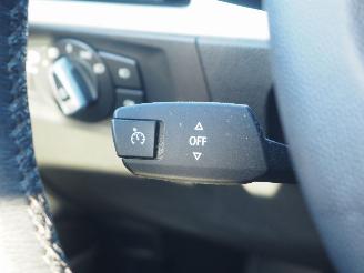 BMW 3-serie 320i Business Line Automaat picture 26