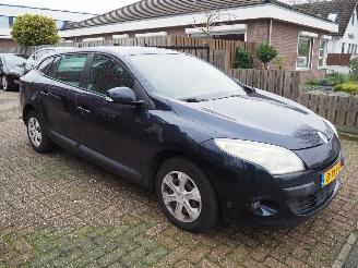 Renault Mégane 1.5 DCI Dynamique picture 3
