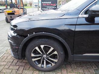 Volkswagen Tiguan 1.5 TSI Act ComfortLine Business picture 8