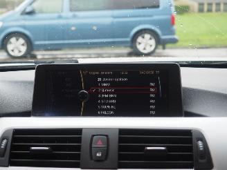 BMW 3-serie 320i High executive picture 18