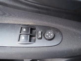 Fiat Punto Evo 1.3 M-Jet MyLife picture 21