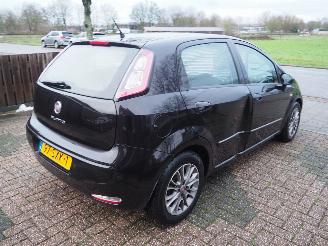 Fiat Punto Evo 1.3 M-Jet MyLife picture 4