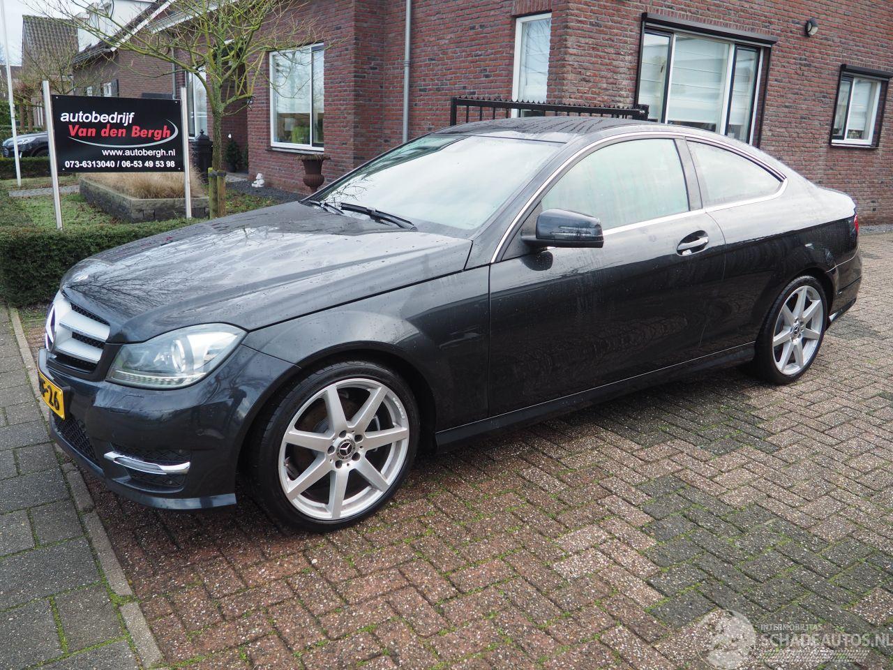 Mercedes C-klasse 180 Coupe Amg Line Motorschaden