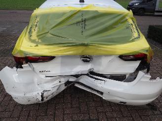 Opel Astra 1.0 t 120 edition picture 11