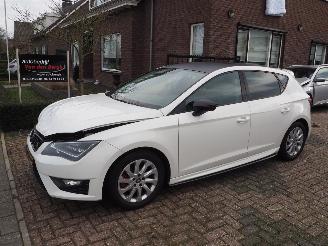 Schadeauto Seat Leon 1.4 TSI ACT FR Dyn. 2015/5