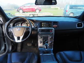 Volvo V-60 2.4 D6 AWD Hybrid Summum picture 13