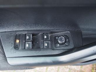 Volkswagen Polo 1.0 TSI DSG 2X R-Line Highline Business picture 29