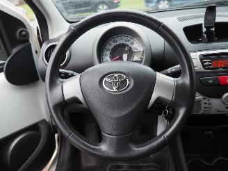 Toyota Aygo 1.0 VVT-i Aspiration picture 12