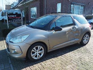 krockskadad bil auto Citroën DS3 1.6 E-hdi So Chic 2011/8